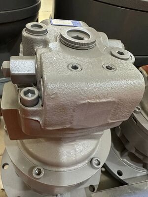 कोबेल्को खुदाई करने वाले के लिए SK70SR SK80SR स्विंग मोटर स्पेयर पार्ट्स YT15V00015F1 रोटरी मोटर डिवाइस