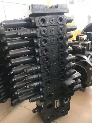 EX55 ZX60 4310051 4348186 4668463 हिताची मिनी खुदाई भागों DPK-T04-6P2G-AB के लिए हाइड्रोलिक मुख्य नियंत्रण वाल्व असेंबली
